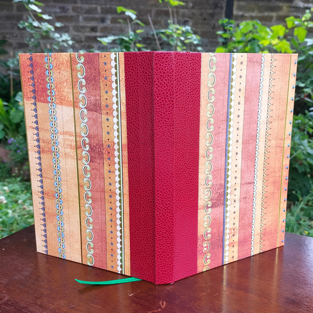 Carnet A5 – rayures rouges